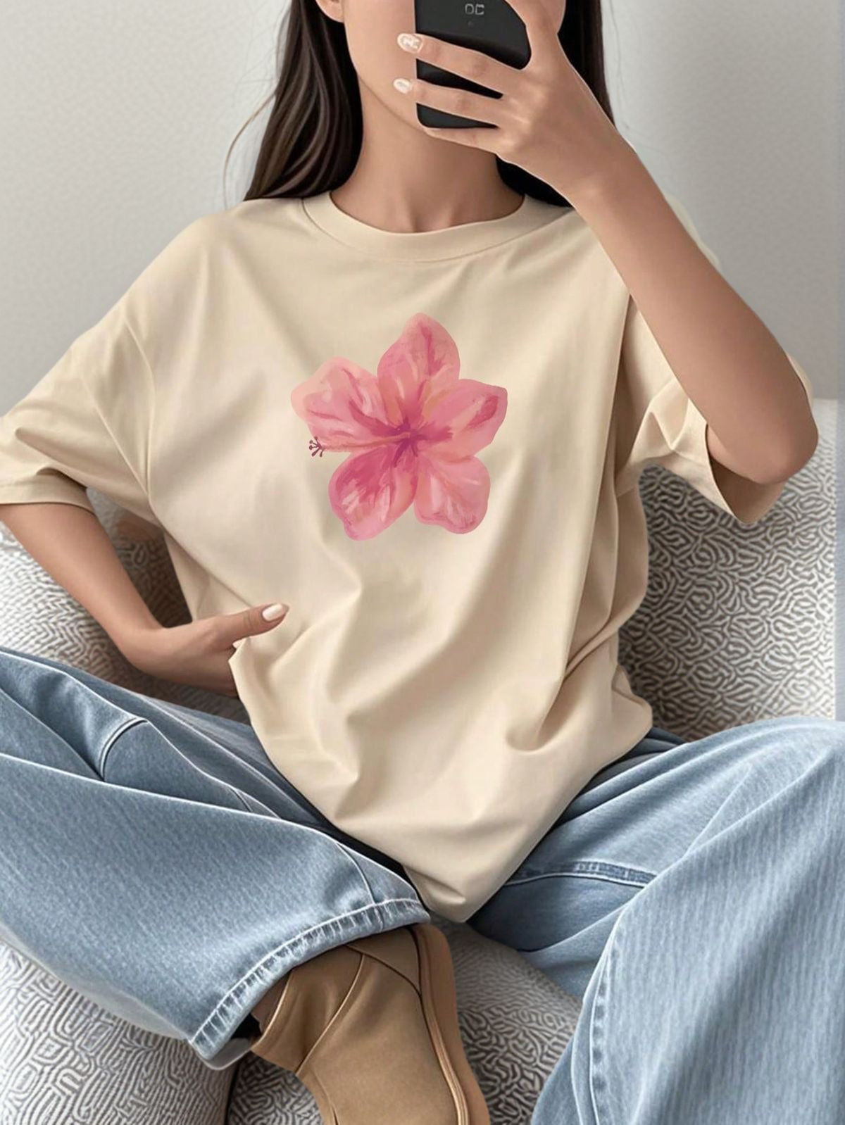 Blush Bloom Aesthetic Tee – Soft Girl Summer Essential